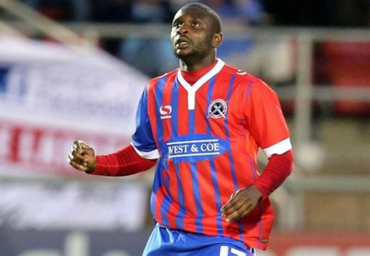 Le-Clev-Dikamona-avec-Dagenham