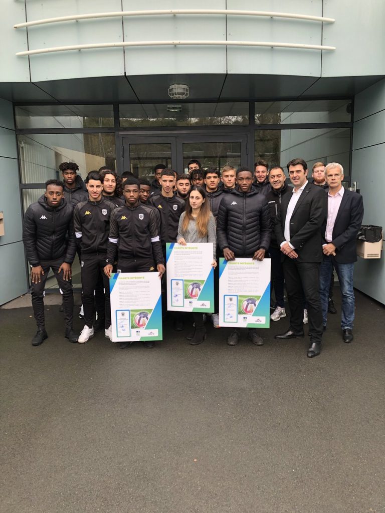 PARIS SPORTIFS ANGERS 6